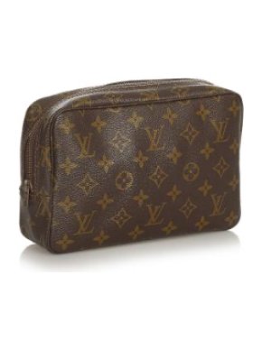 Louis Vuitton Monogram Trousse Toilette 23
