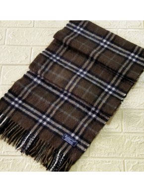 Burberrys Vintage Olive Check Scarf