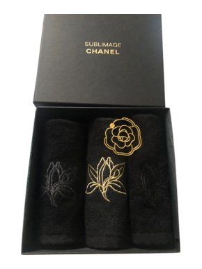 Chanel Sublimage VIP Gift Set of 3 Face Towels
