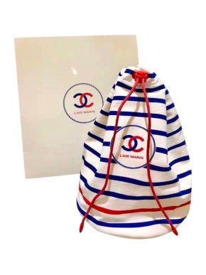 CHANEL L'air Marin Make-Up VIP Gift Pouch