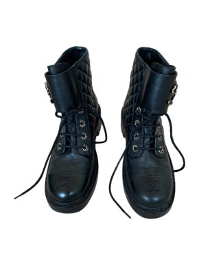 Chanel Black Leather CC Logo Diamond Quilted Biker Boots