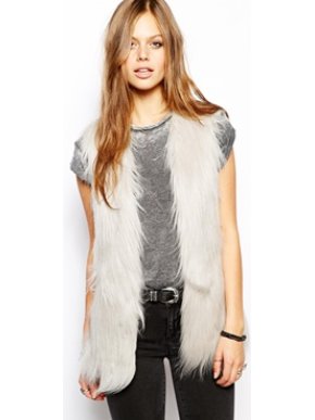 Unreal Fur Ivory 'Yeti Gilet'