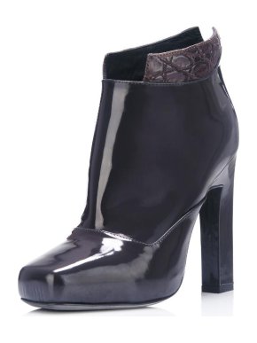 Karina IK grey patent leather booties