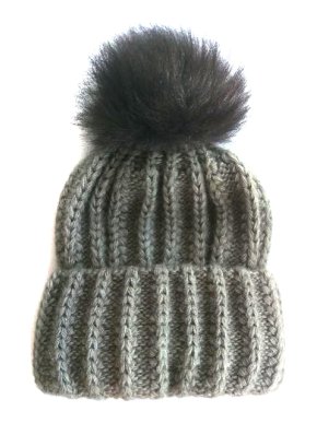 Pom Pom Hat with Fox Fur