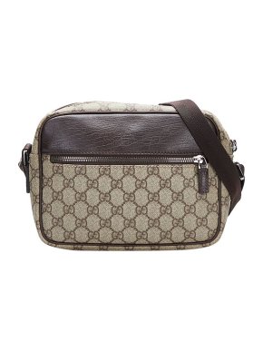 Gucci GG Supreme canvas camera bag