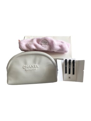 Chanel VIP Gift Cosmetic Case & Accessories Set