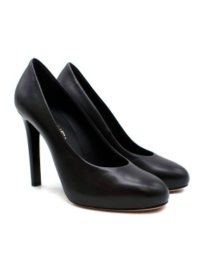 Chanel Black Classic Leather Pumps