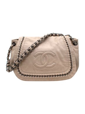 Chanel Smooth Calfskin Luxe Ligne Flap