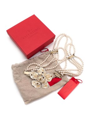 Valentino Garavani Faux Pearl Crystal Embellished Flower Chain Belt