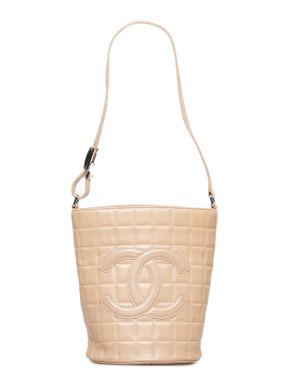 Chanel Chocolate Bar Quilted Leather Bucket Bag