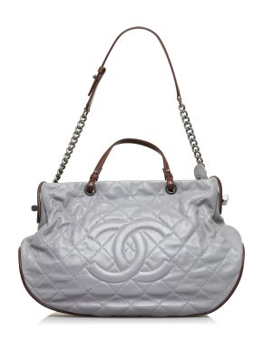 Chanel Country Chic Leather CC Tote Bag