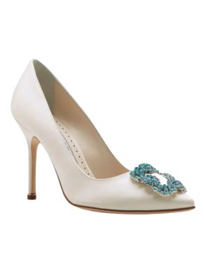 Manolo Blahnik Ivory Hangisi Bride 105mm Pumps