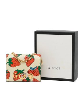 Gucci Zumi Strawberry Wallet On Chain