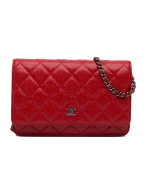 Chanel CC Caviar Wallet on Chain
