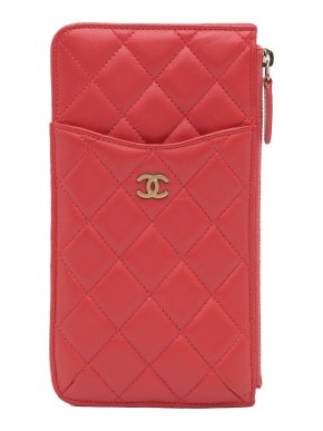 Chanel Coral CC Quilted Lambskin Flat Wallet