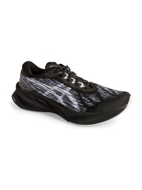 Asics Novablast 3 Running Trainers