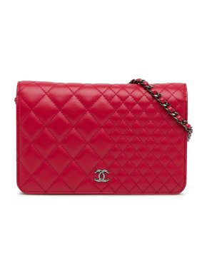 Chanel Raspberry Lambskin Wallet On Chain