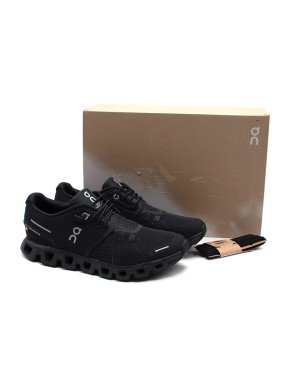 On Running Cloud 5 Black Trainers