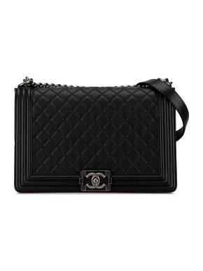 Chanel Black New Medium Grained Calfskin Boy Bag 1