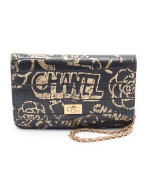 Chanel Pre-Fall 2019 Crocodile Embossed Calfskin Black and Gold Graffiti Bag with Gold Chain 1