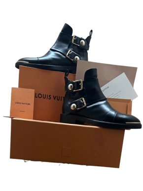 Louis Vuitton Black Leather Ankle Boots