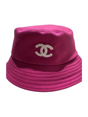 Chanel bucket hat CC logo
