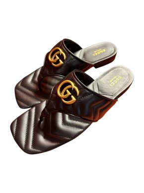 Gucci Black Leather Thong Sandals