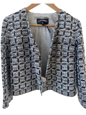 Chanel Short Black And Cream Tweed Jacket