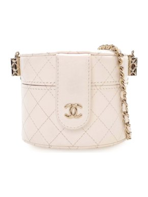 Chanel White Mini Quilted Lambskin CC Allure Vanity Case