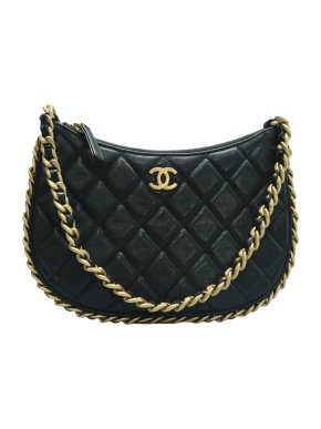 Chanel Black Quilted Leather Shoulder bag