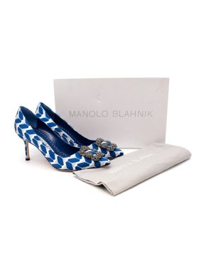 Manolo Blahnik Blue Hangisi 70 Cosmo Embellished Pumps