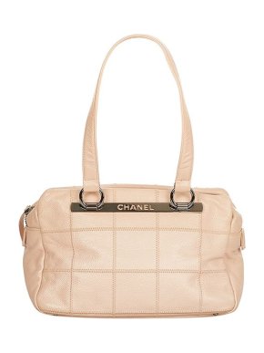 Chanel Vintage Pink Caviar Leather Chocolate Bar Quilted Bag