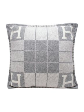 Hermes Ecru & Gris Clair Cashmere-Blend Avalon Pillow Small Model