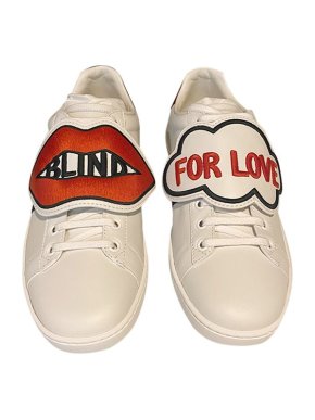 Gucci White leather blind for love applique patches trainers