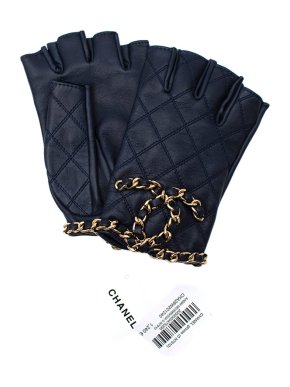 Chanel Navy quilted leather CC fingerless gloves 8.5