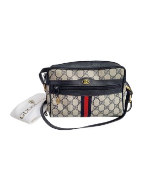 Gucci Vintage GG Supreme Crossbody Bag