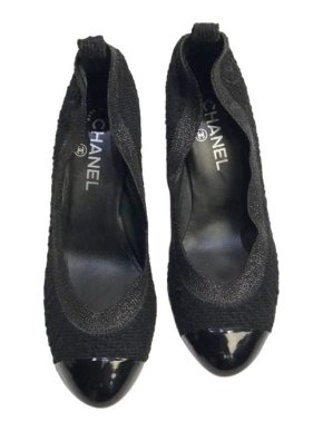 Chanel Black tweed & patent leather block heeled pumps