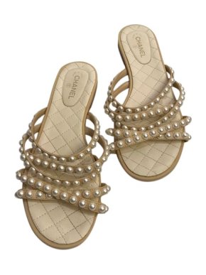 Chanel Beige leather faux-pearl trimmed quilted flat sandals