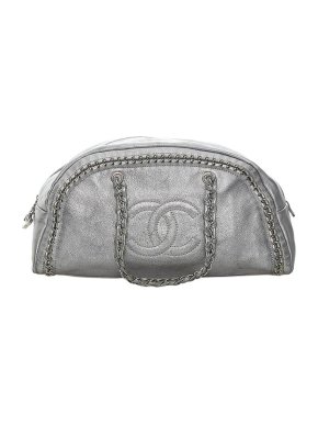 Chanel Silver leather Luxe Ligne bag