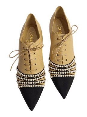 Chanel Beige & black leather faux-pearl trimmed heeled Derby shoes
