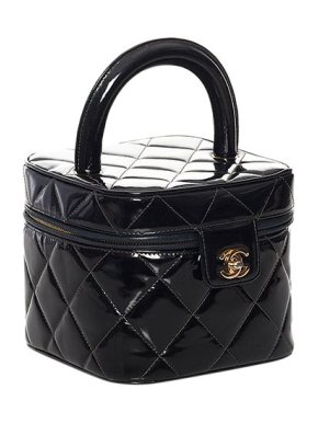 Chanel CC Matelasse Patent Leather Vanity Bag