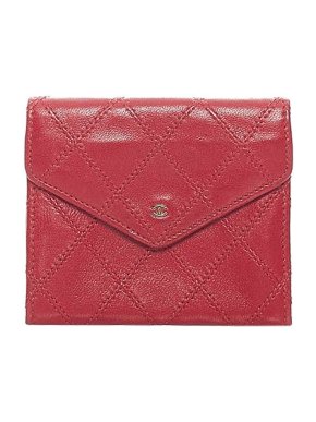 Chanel Vintage red lambskin leather quilted coin purse