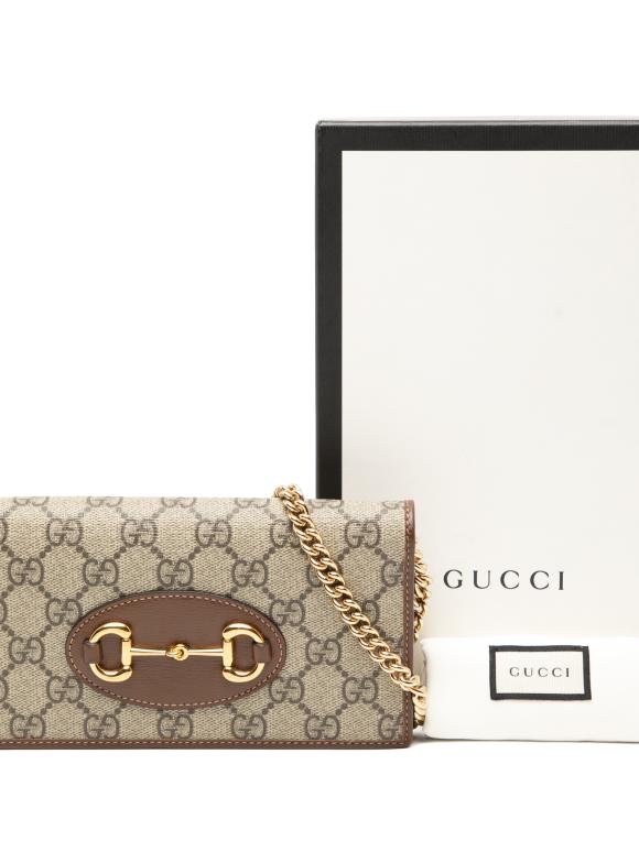 Gucci Beige GG Supreme Horsebit 1955 Wallet On Chain