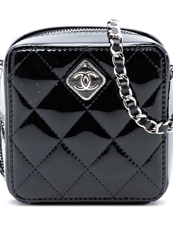 Chanel Black Quilted Patent Diamond Resin Clutch With Chain