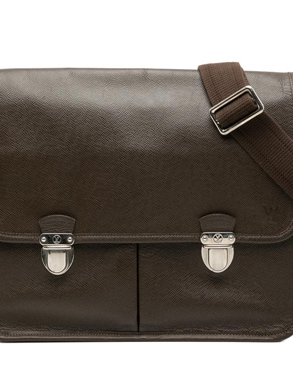 Louis Vuitton Brown Taiga Alexei Messenger