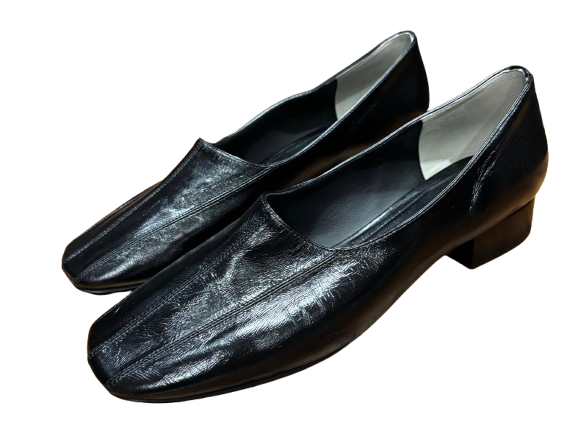 Phoebe Philo Black Leather Flats