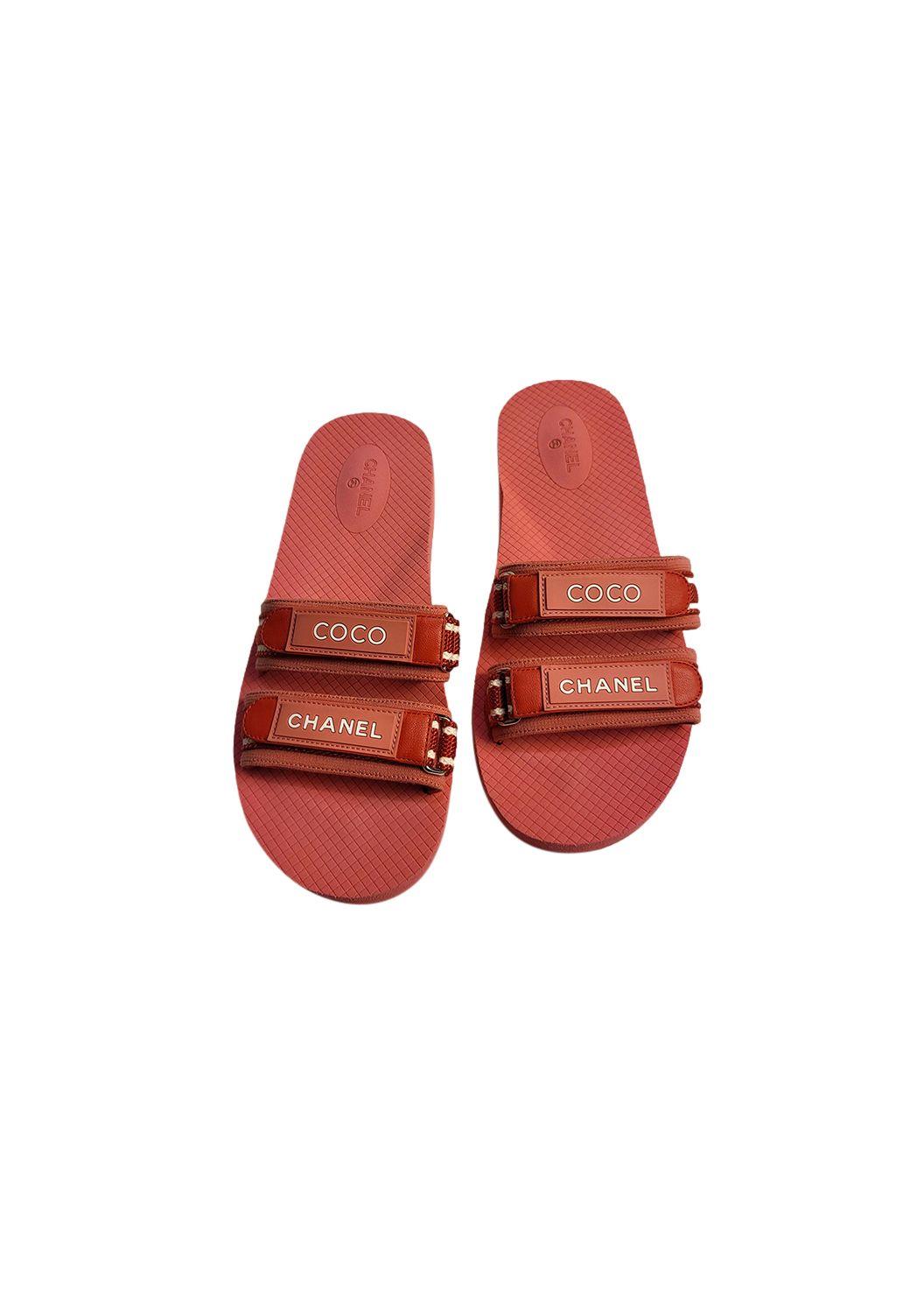 Coral Coco Chanel Pool Slides Hardly Ever Worn It