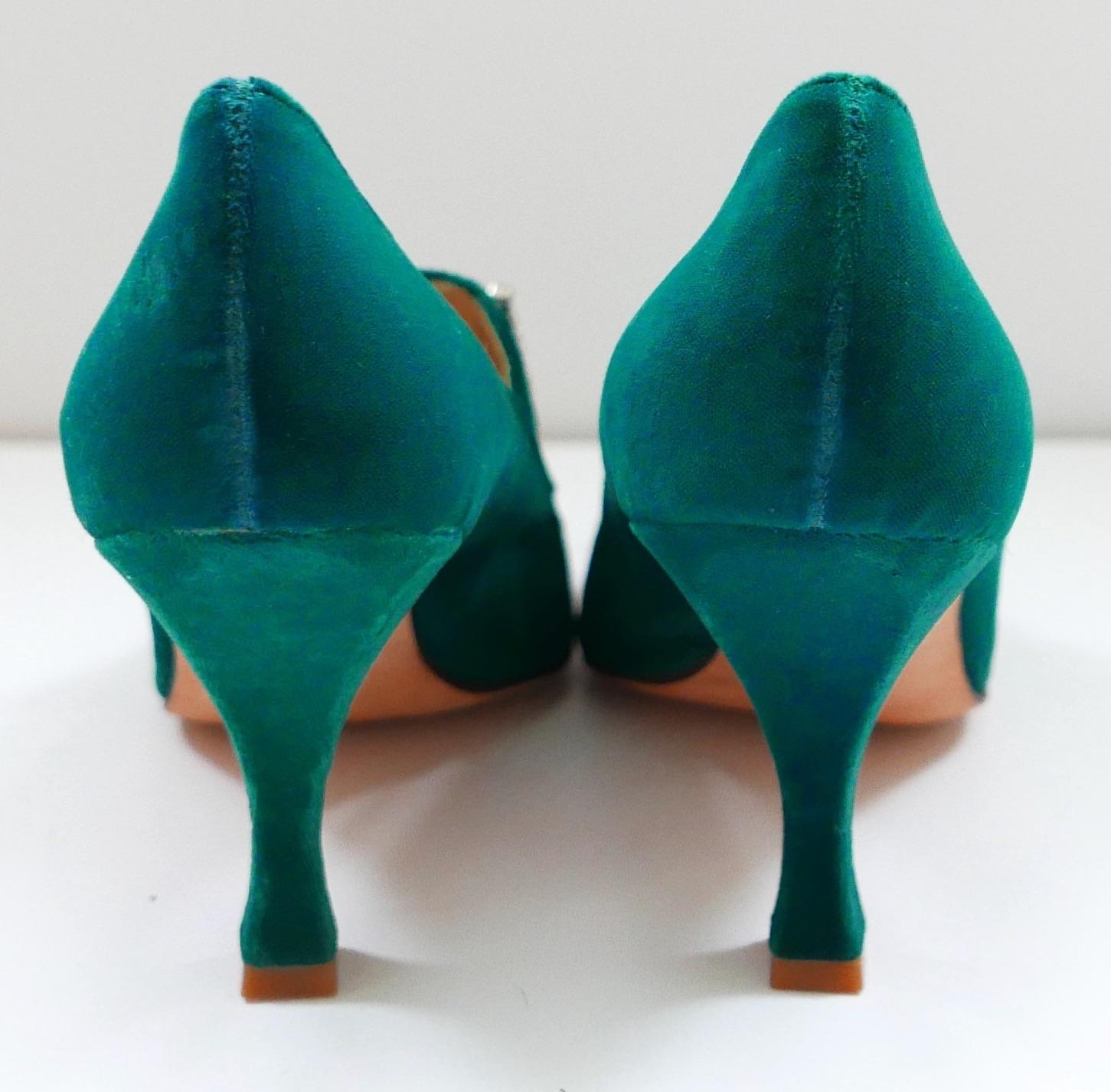 emerald green satin pumps